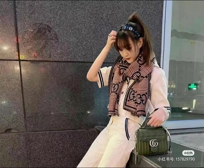 2026116111638708 380